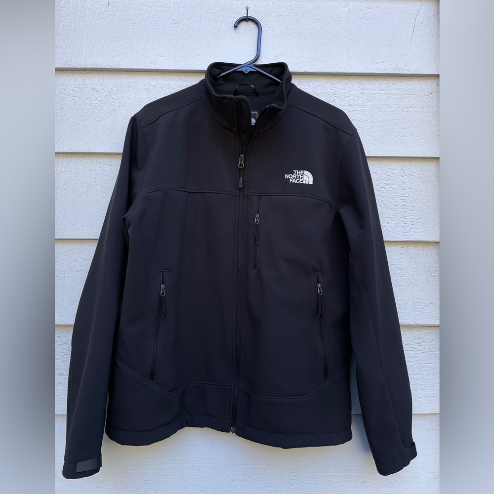 The North Face WINDWALL Soft-Shell Jacket, Men’s Size Medium, Black